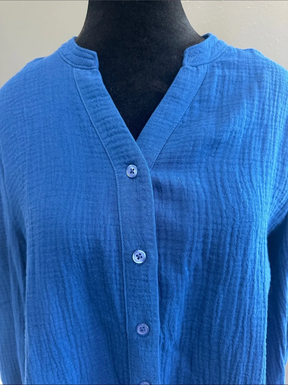 Chico’s Blue Button-Front Women’s Top